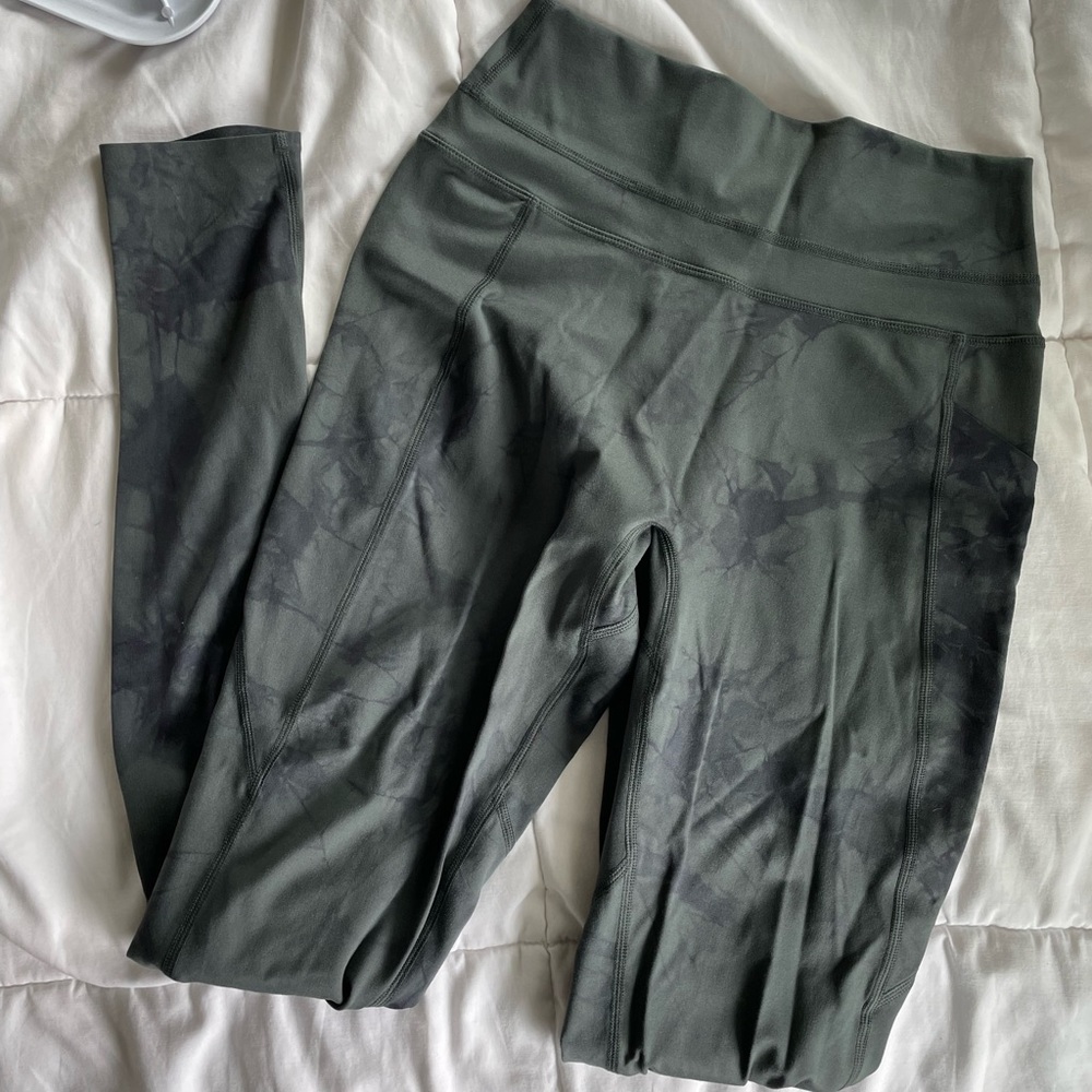 Alphalete Force leggings